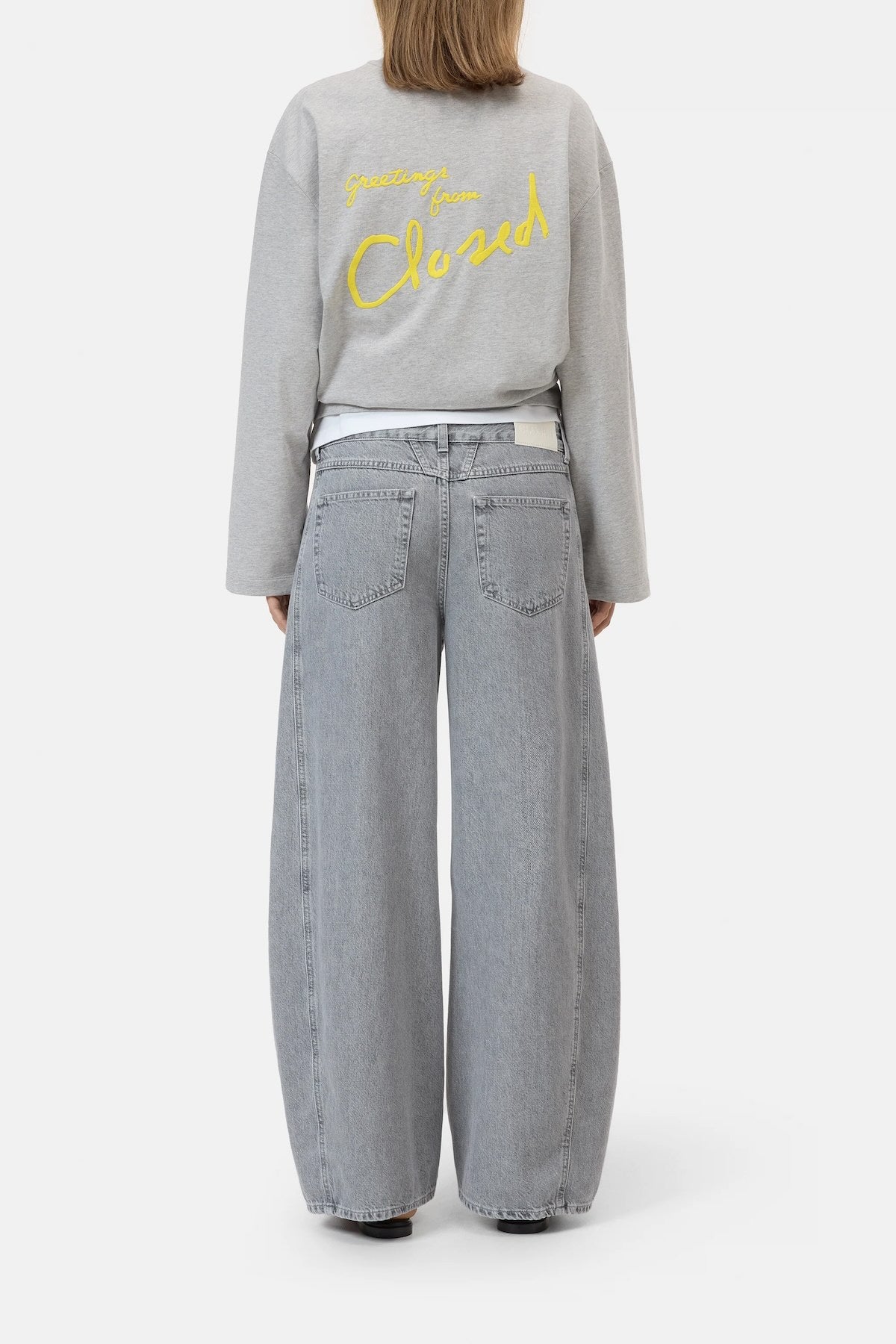 PANTALON CLOSED COLOR GRIS