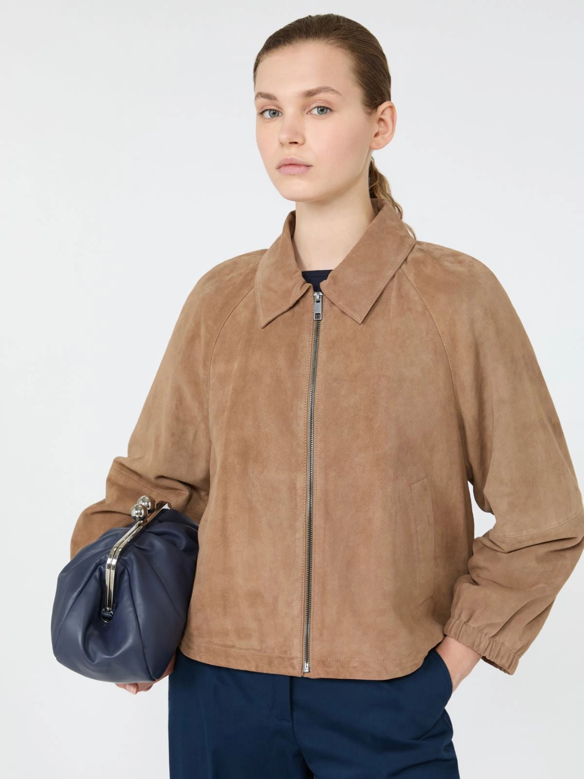 CHAQUETA DE ANTE - BEIGE