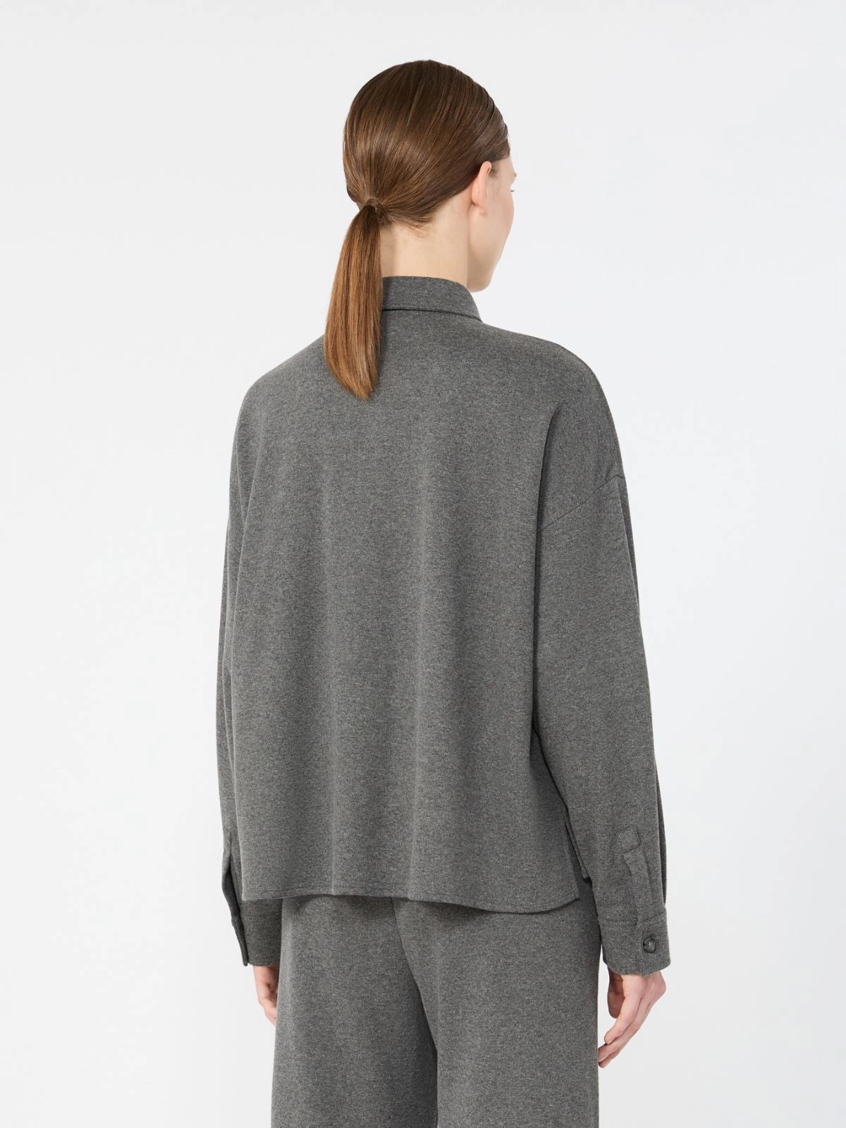 CHAQUETA DE PUNTO CON MICROMOTIVO JACQUA