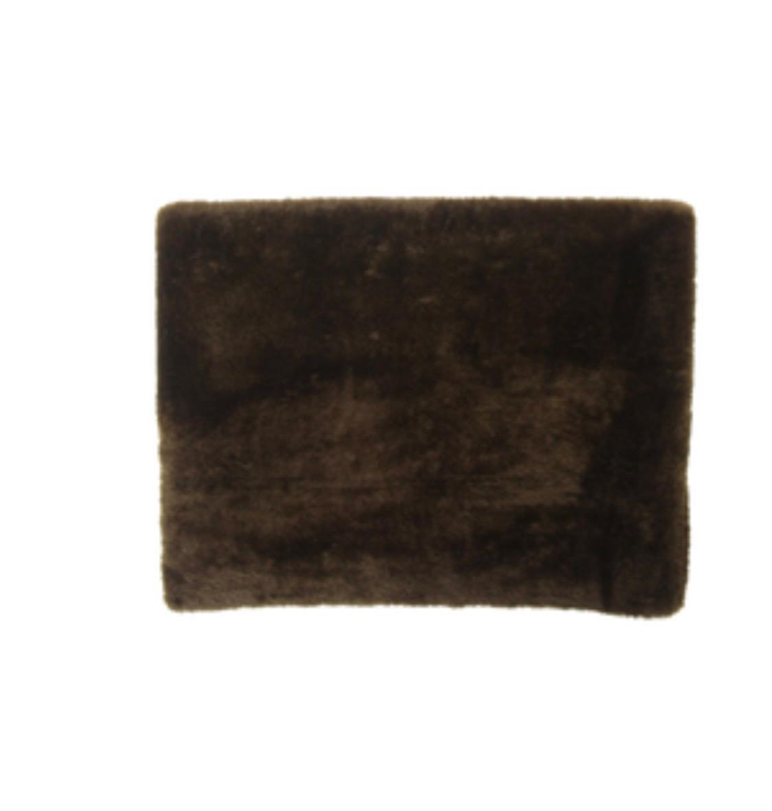 CUELLO DE ECOPIEL MARRON REVERSIBLE.