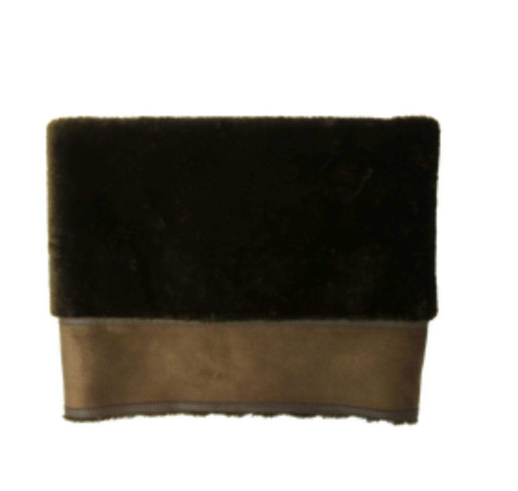 CUELLO DE ECOPIEL MARRON REVERSIBLE.