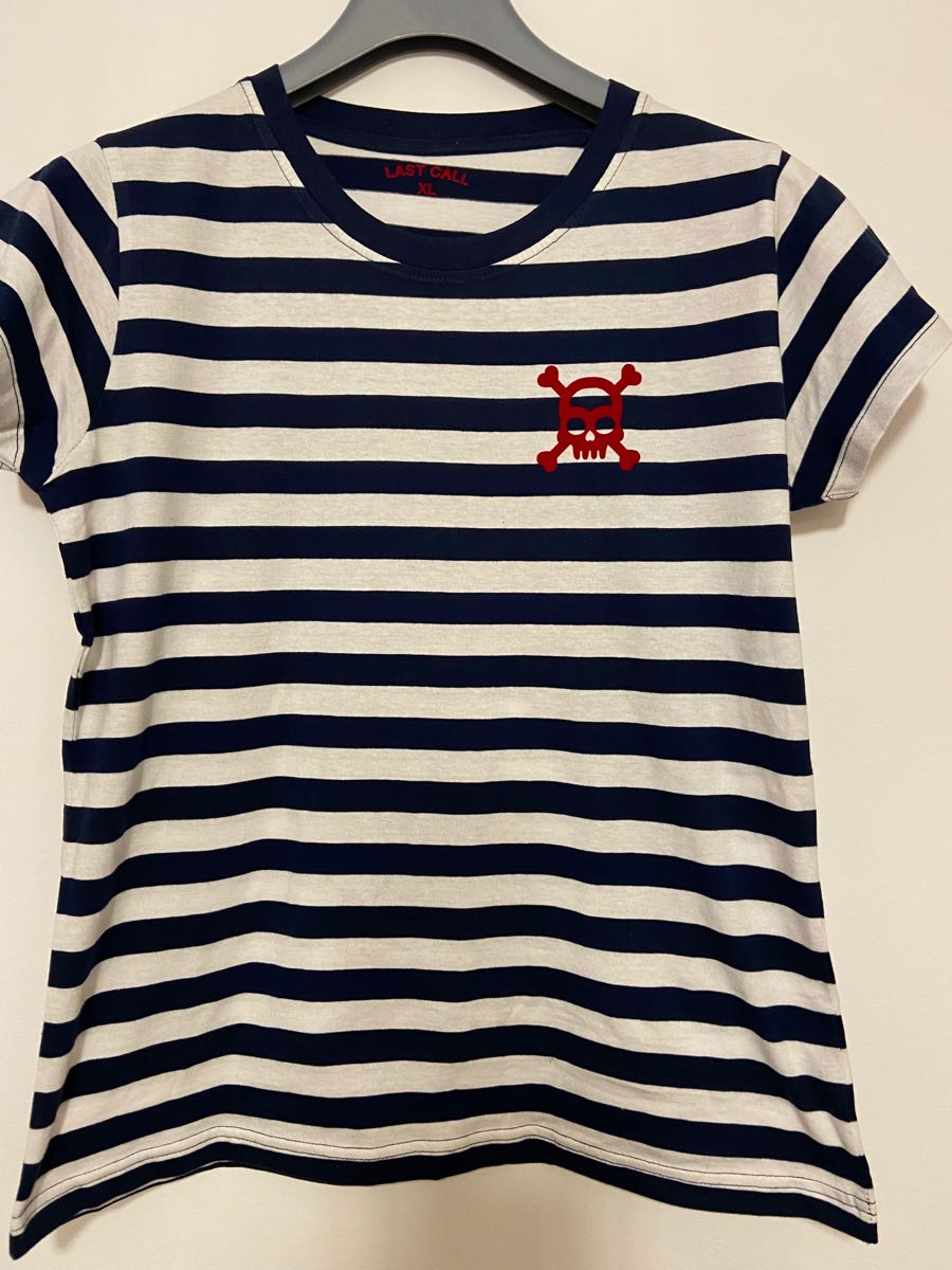 CAMISETA COLORNEGRO.