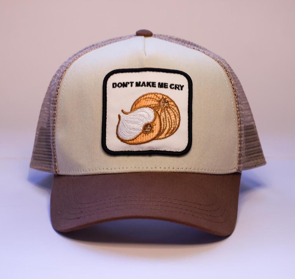 GORRA COLORBEIGE Y CAMEL.