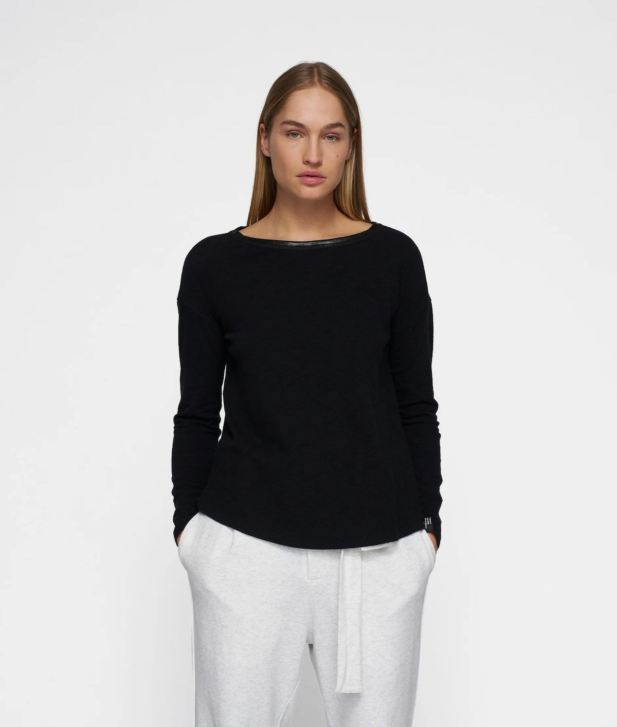 CAMISETA COLORNEGRO