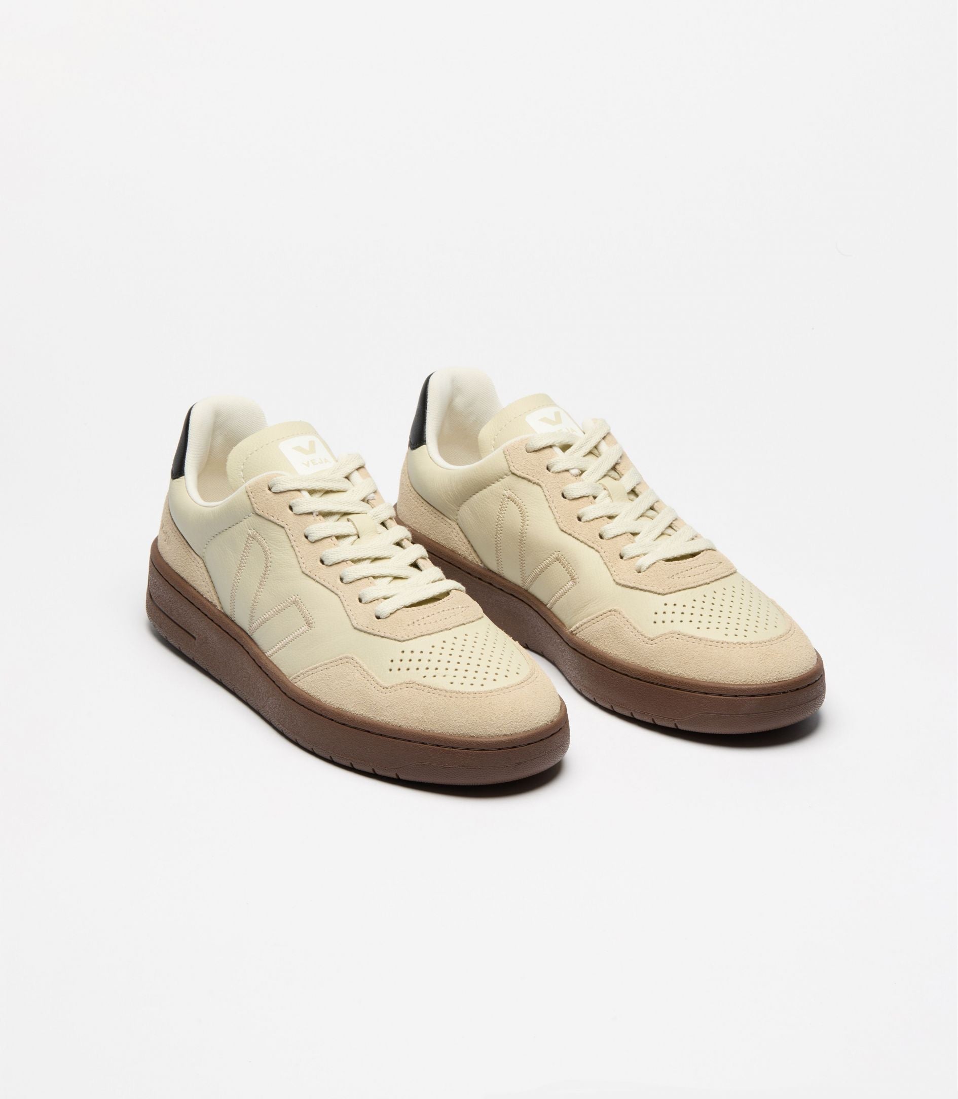 ZAPATILLAS COLORBEIGE ALMOND BLACK