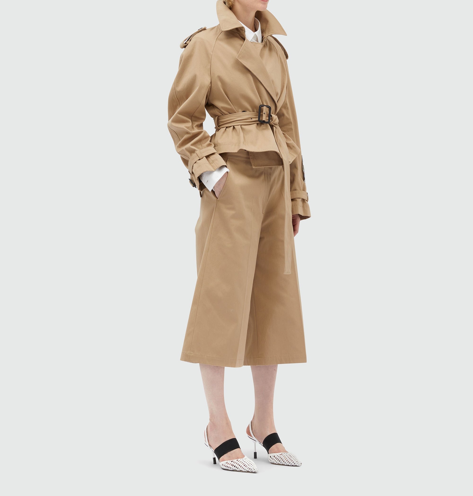 BERMUDAS COLORCAMEL