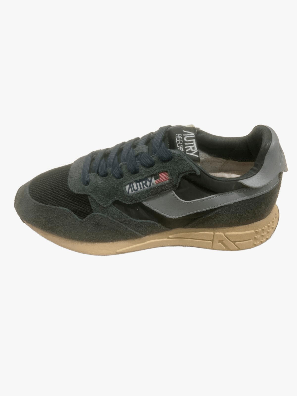 ZAPATILLAS AUTRY COLOR VERDE