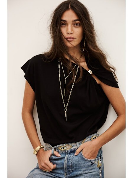 CAMISETA BA&SH COLOR NEGRO