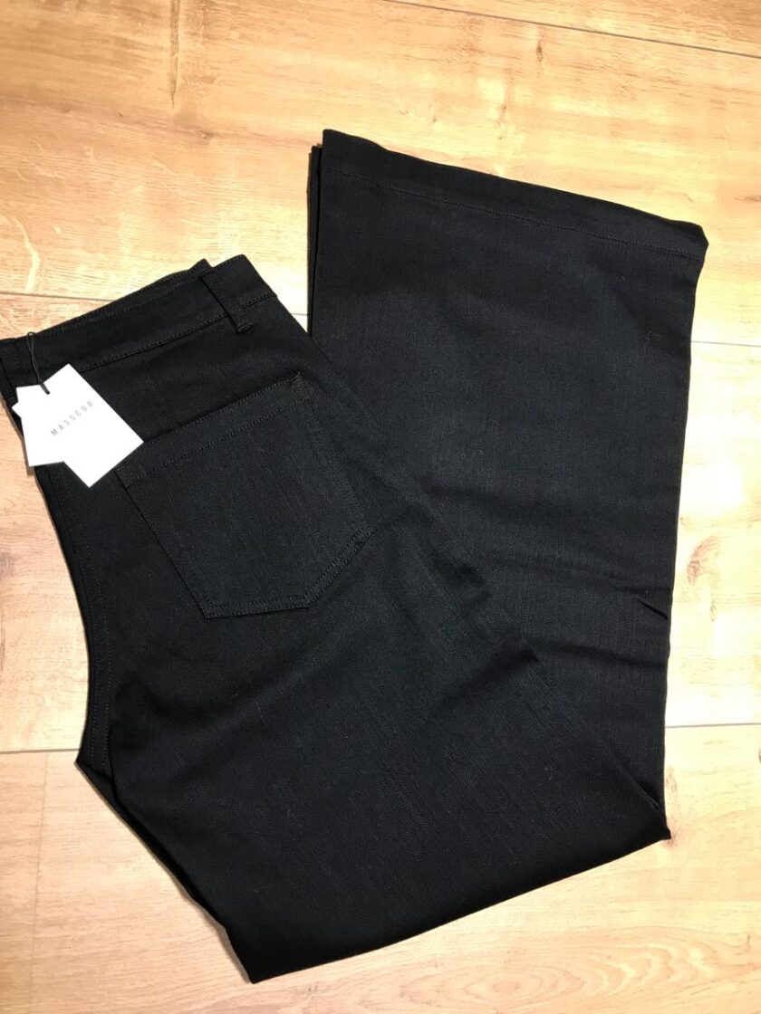 PANTALON MASSCOB, COLOR NEGRO