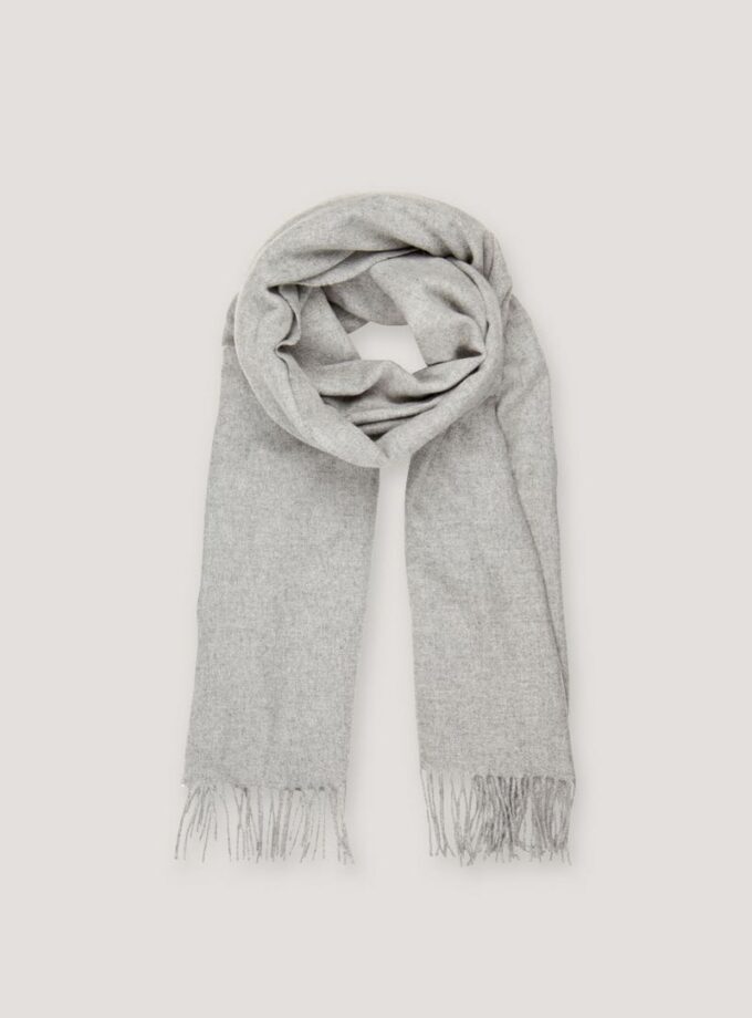 BUFANDA SAMSOE & SAMSOE, COLOR GRIS