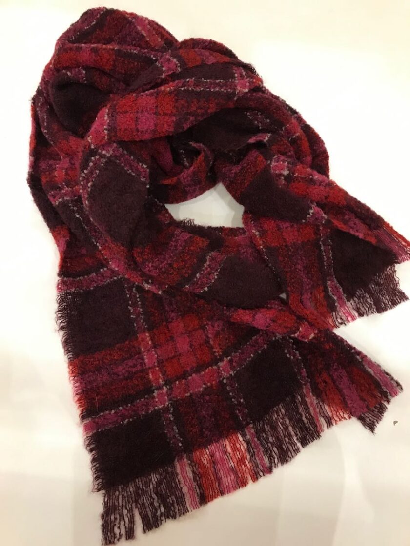BUFANDA WOOLRICH, COLOR FUCSIA