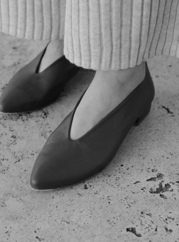 ZAPATO COLOR NEGRO MALABABA