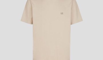 CAMISETA  COLOR BEIGE C.P. COMPANY