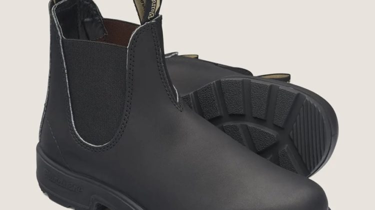 BOTAS BLUNDSTONE, COLOR NEGRO