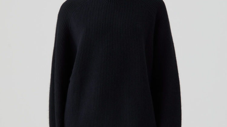 JERSEY  COLOR NEGRO CLOSED