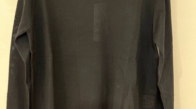 JERSEY  COLOR NEGRO CLOSED