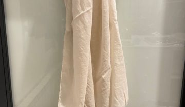 PAÑUELO POMANDERE, COLOR BEIGE