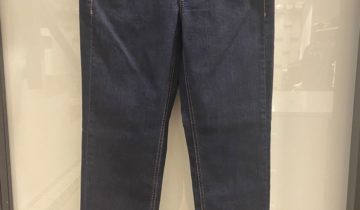 PANTALON  COLOR AZUL OSCURO CAMBIO