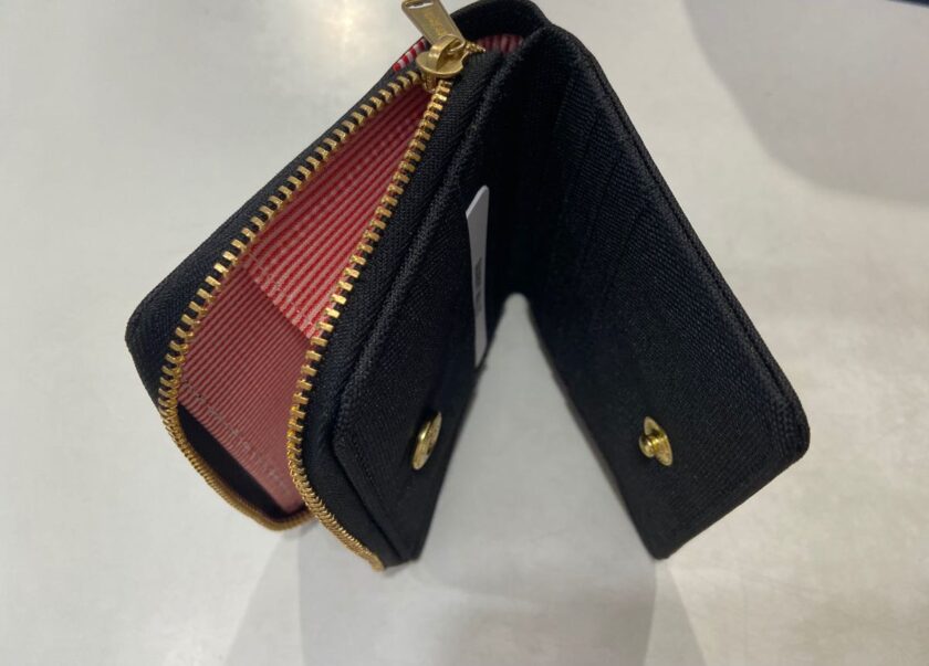 CARTERA  COLOR NEGRO HERSCHEL - Imagen 2