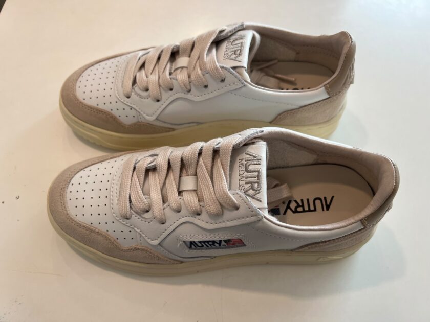 ZAPATILLAS  COLOR WHT_PEPPER Autry - Imagen 3