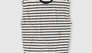 CAMISETA  COLOR NEGRO CLOSED