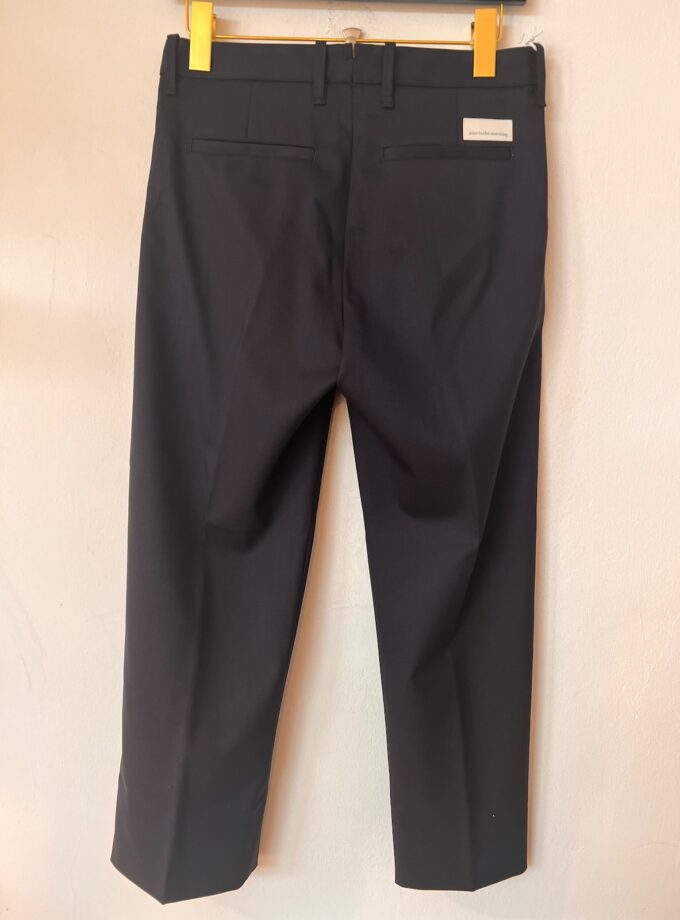 PANTALON COLOR AZUL MARINO NINE IN THE MORNING