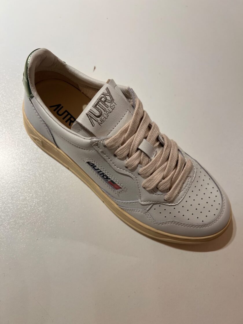 ZAPATILLAS  COLOR BLANCO / PAST GRN Autry - Imagen 3