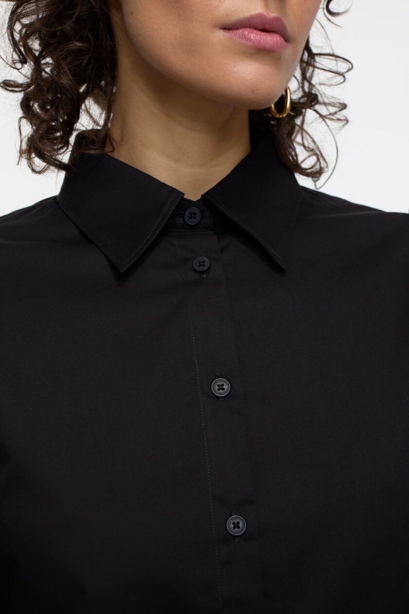 CAMISA  COLOR NEGRO CLOSED