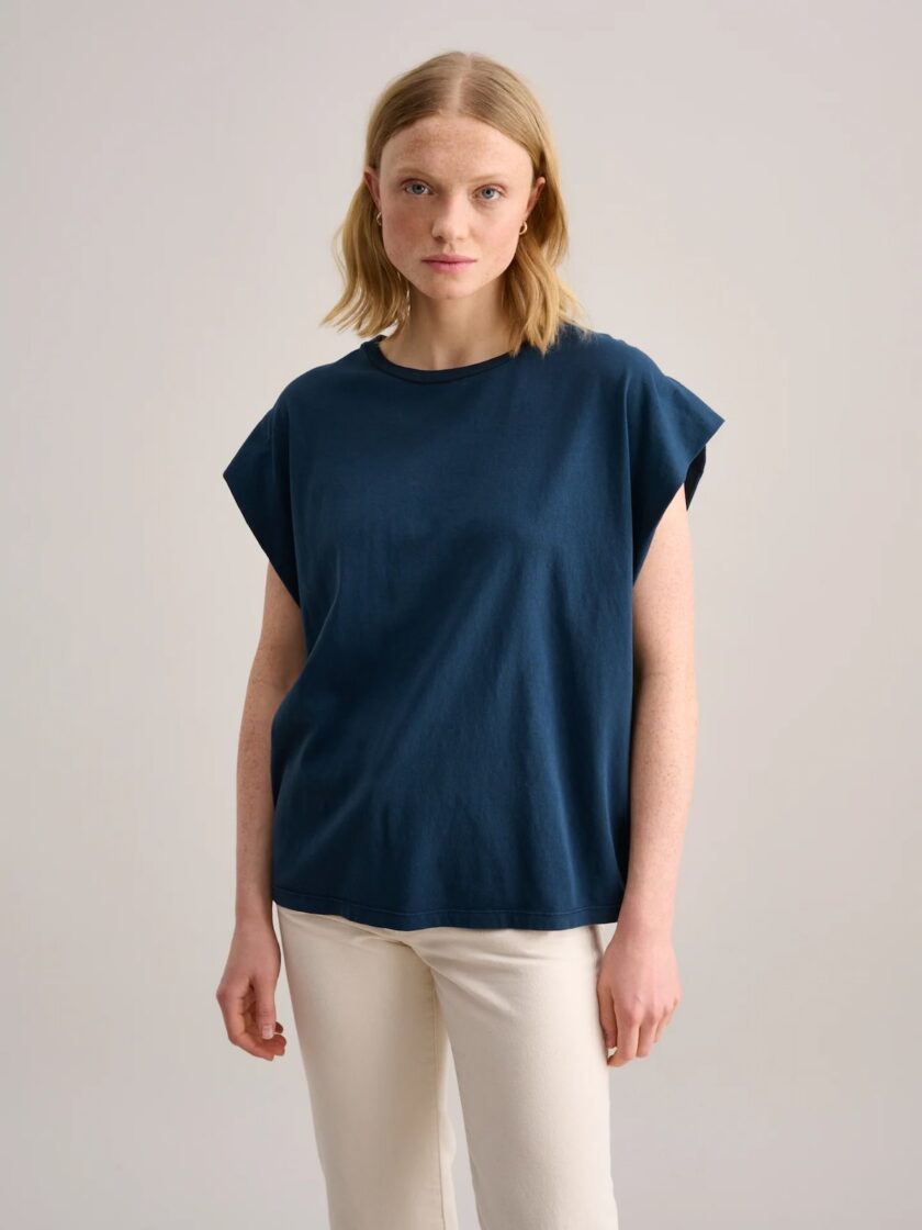 CAMISETA  COLOR AZUL BEELEROSE