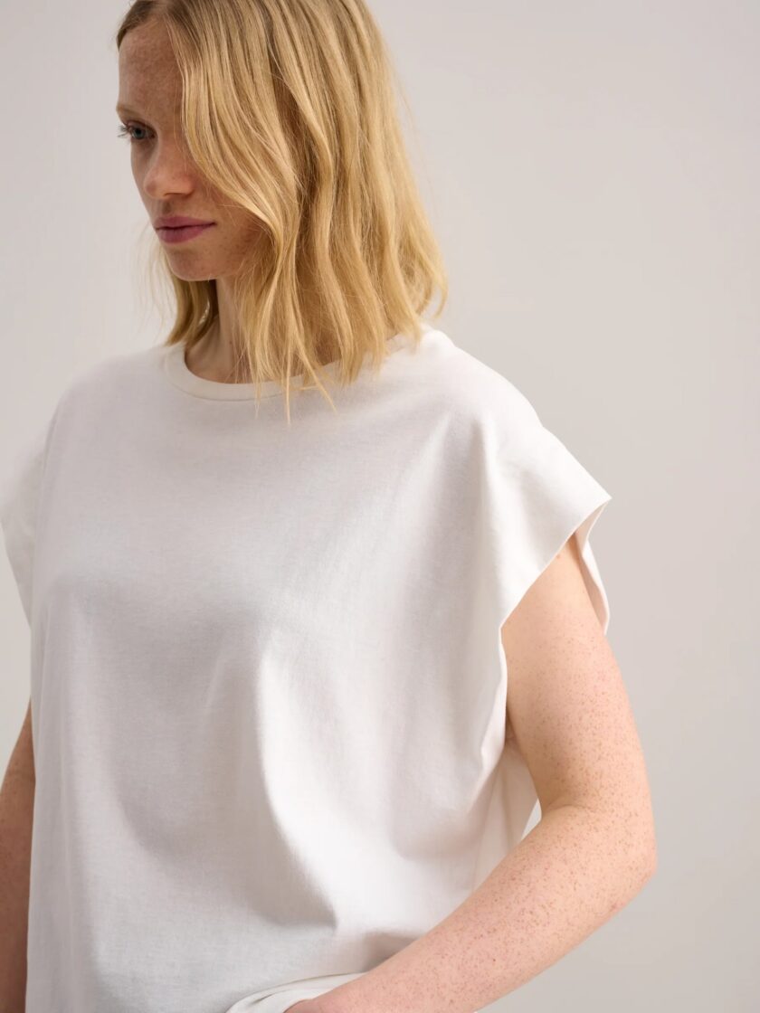 CAMISETA  COLOR BLANCO BEELEROSE - Imagen 2