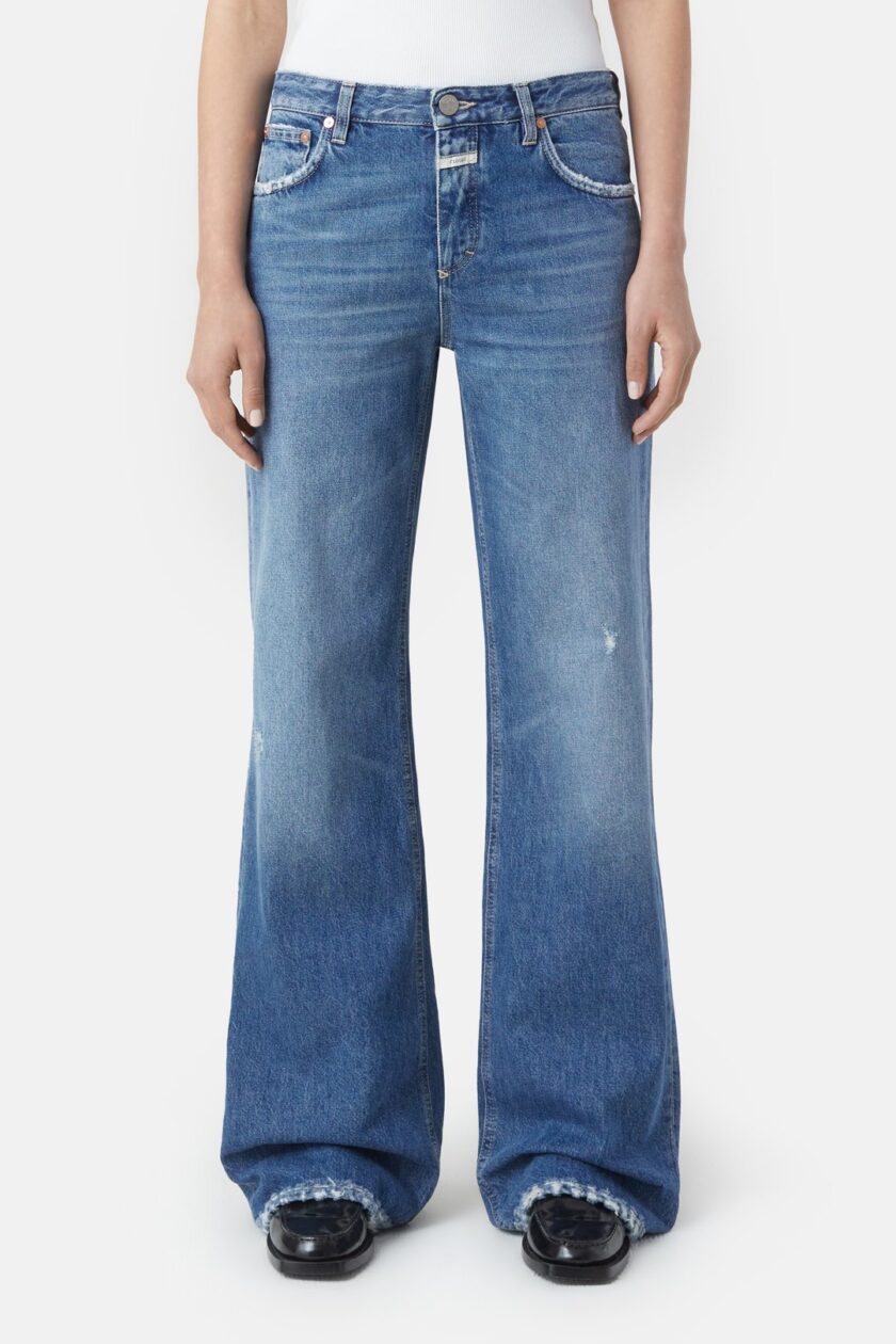 PANTALON  COLOR Azul lavado. CLOSED - Imagen 2