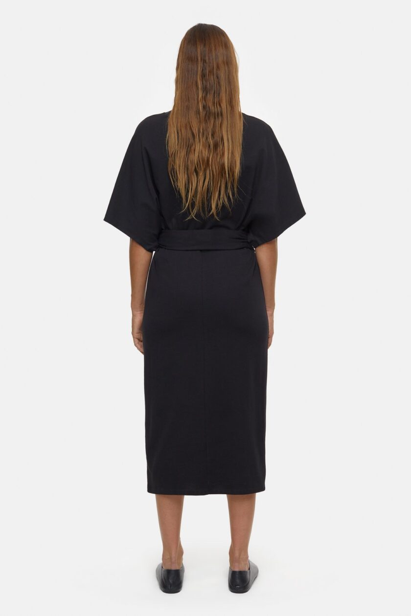 VESTIDO  COLOR NEGRO CLOSED - Imagen 3