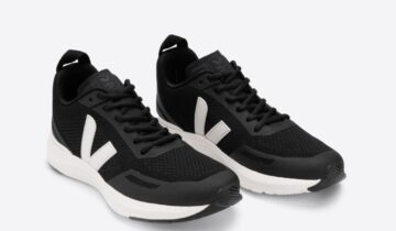 ZAPATILLAS  COLOR NEGRO_CREAM VEJA