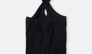 TOP  COLOR NEGRO CLOSED