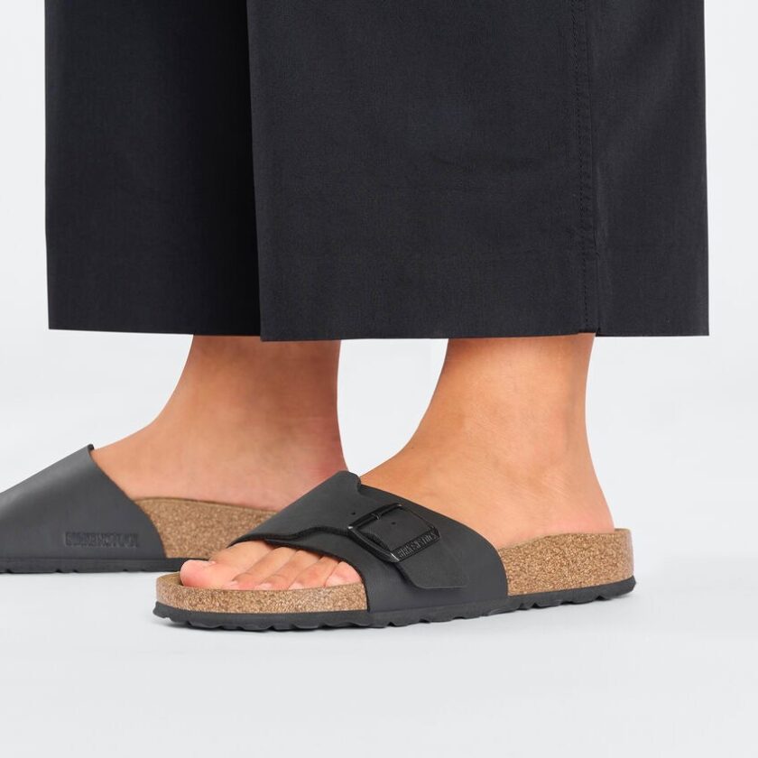 SANDALIA  COLOR NEGRO birkenstock - Imagen 2