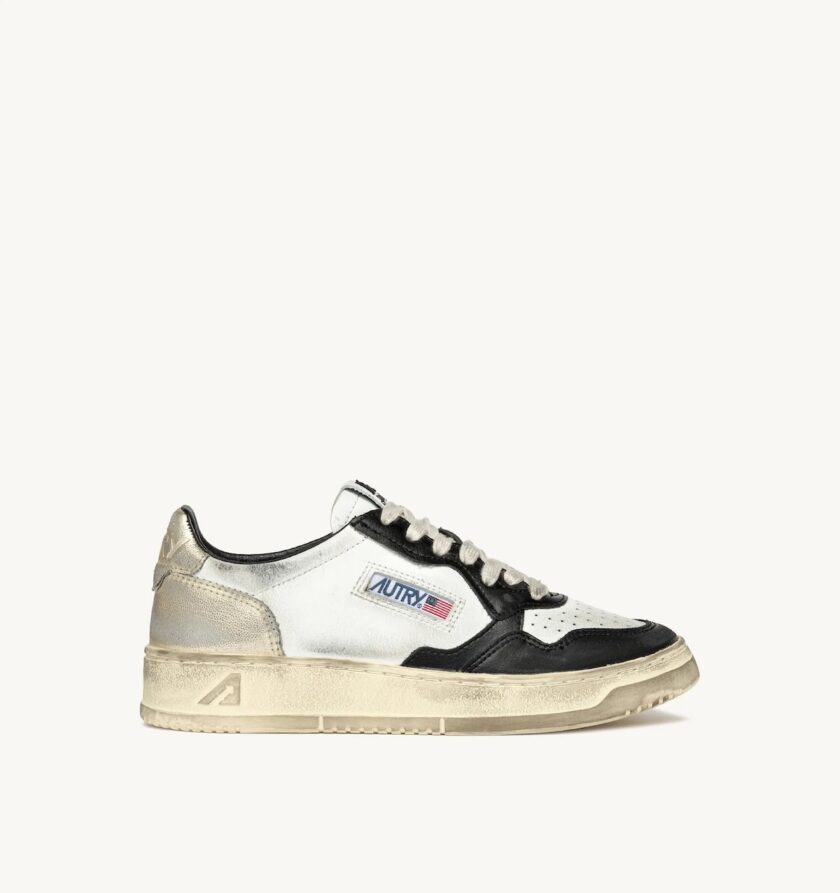 SUPER VINTAGE SNEAKERS BAJAS DE PIEL BLANCA, NEGRA Y PLATA Autry