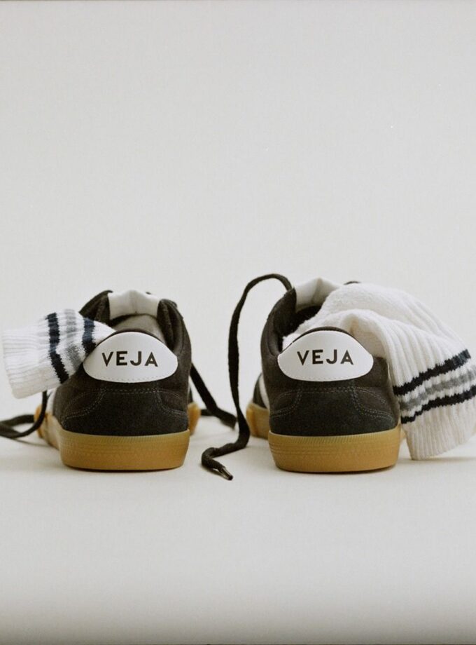 VOLLEY CANVAS BLACK WHITE NATURAL VEJA