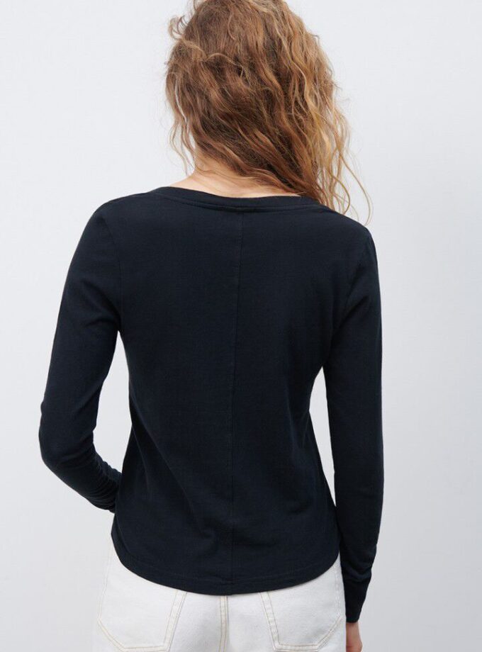 CAMISETA COLOR NEGRO AMERICAN VINTAGE