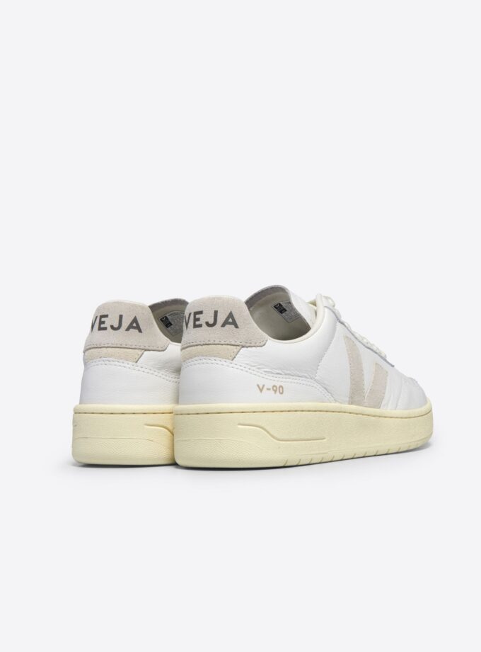 V-90 LEATHER WHITE NATURAL VEJA