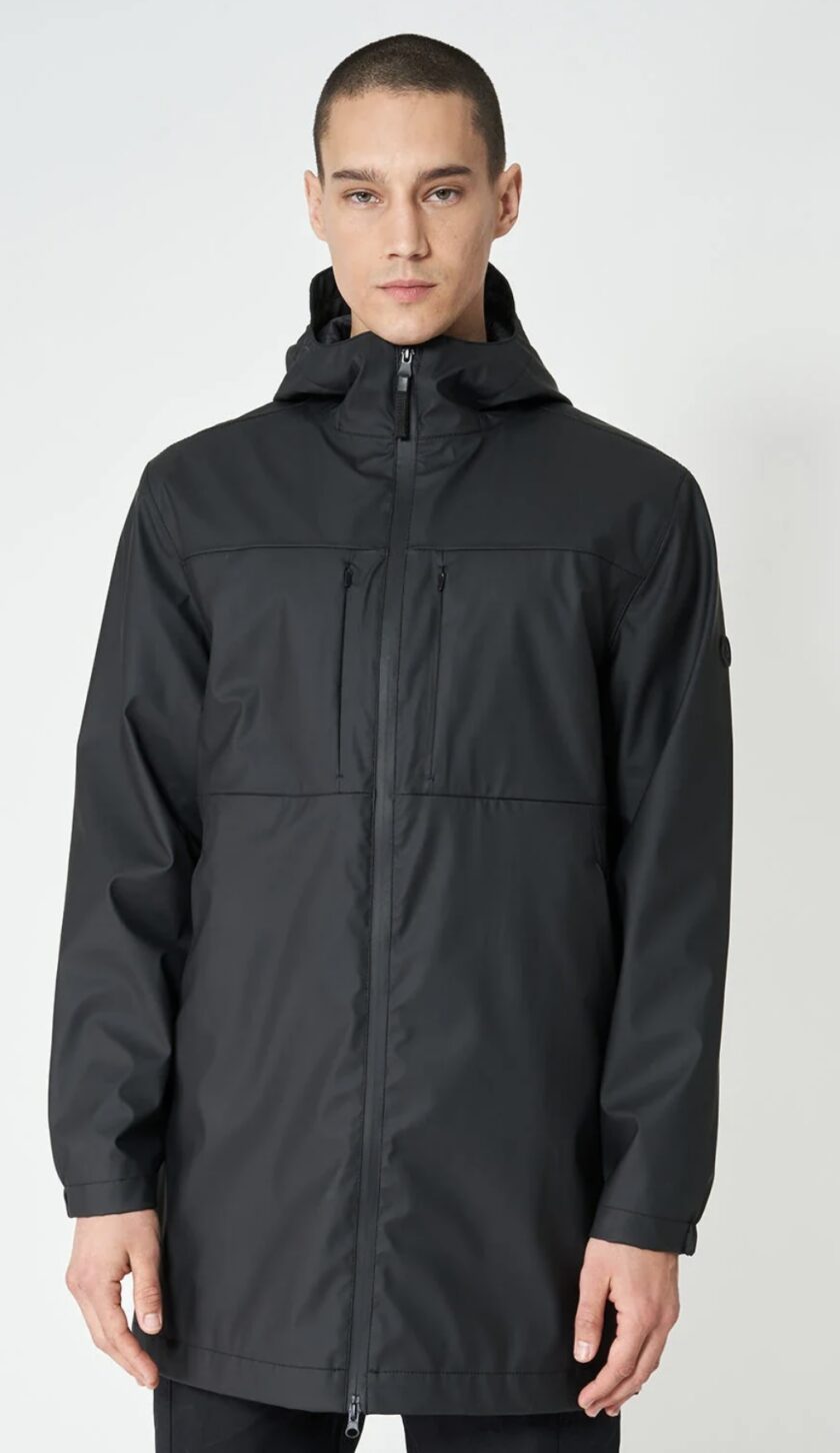 PARKA  COLOR NEGRO TANTÄ