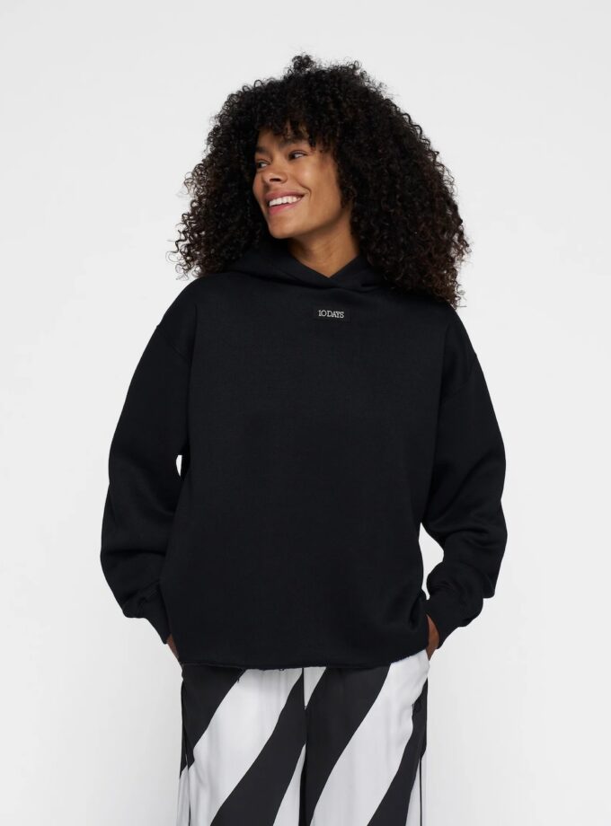 JERSEY  COLOR negro 10DAYS