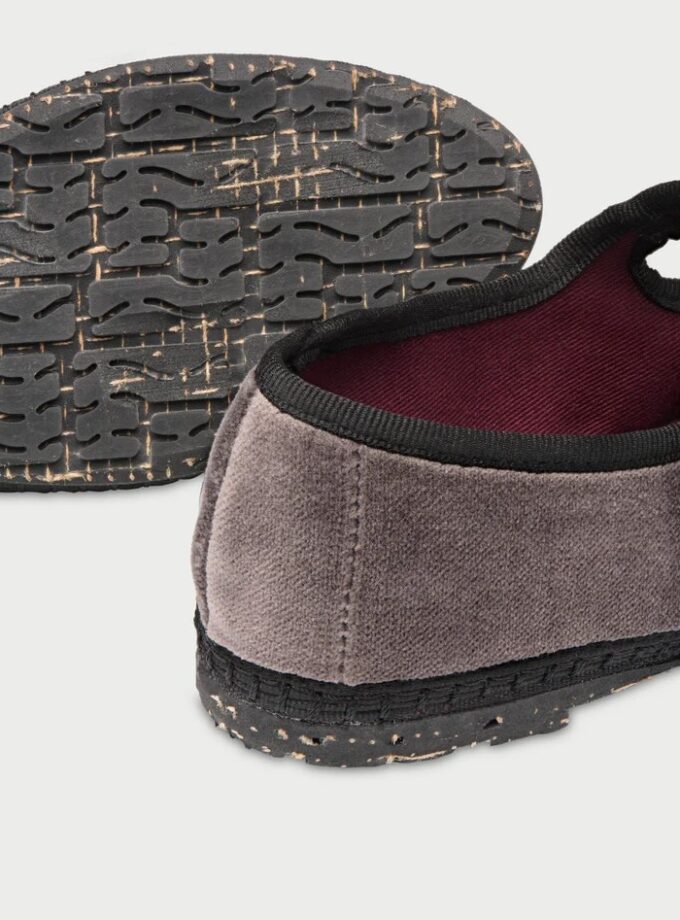 BOTAS COLOR GRIS FLABELUS