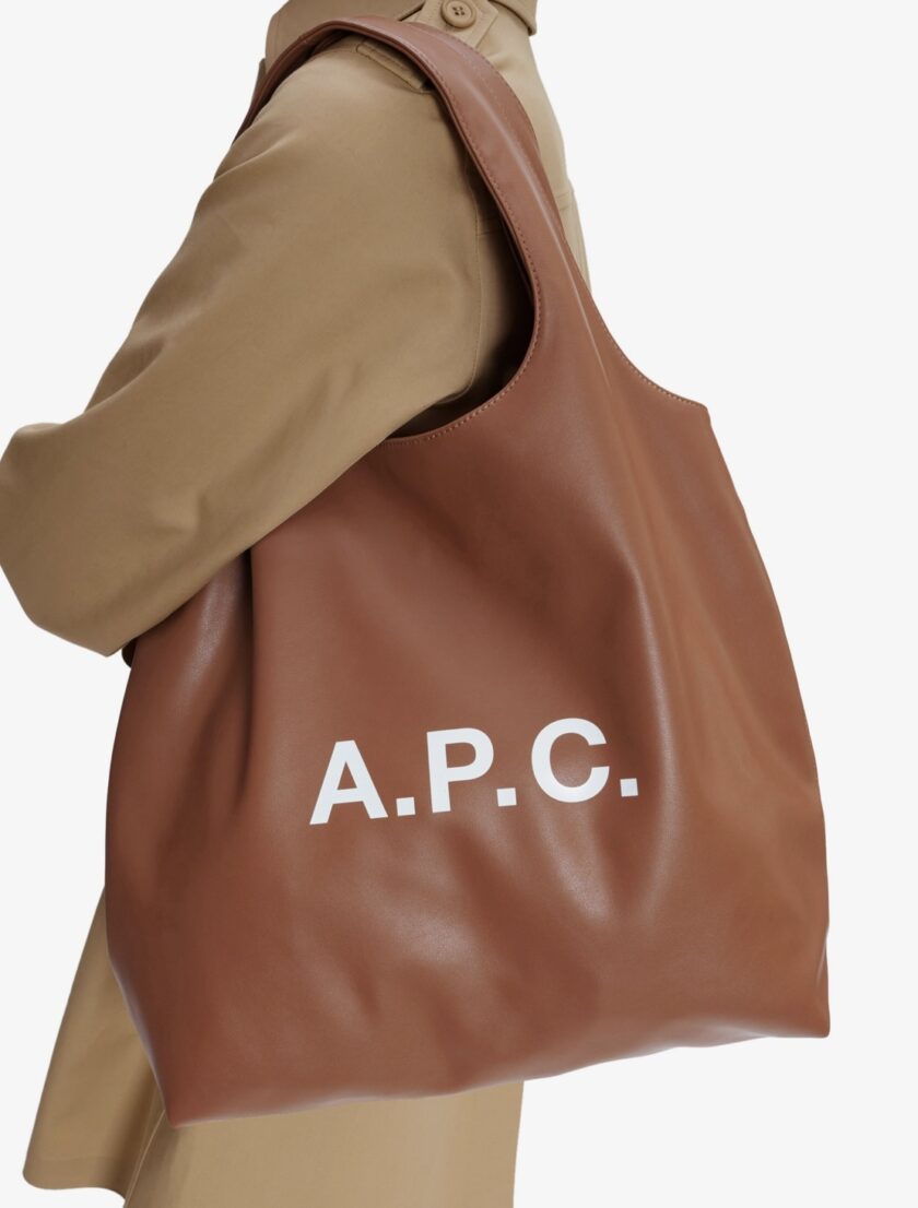 BOLSO  COLOR NOISETTE A.P.C. - Imagen 2
