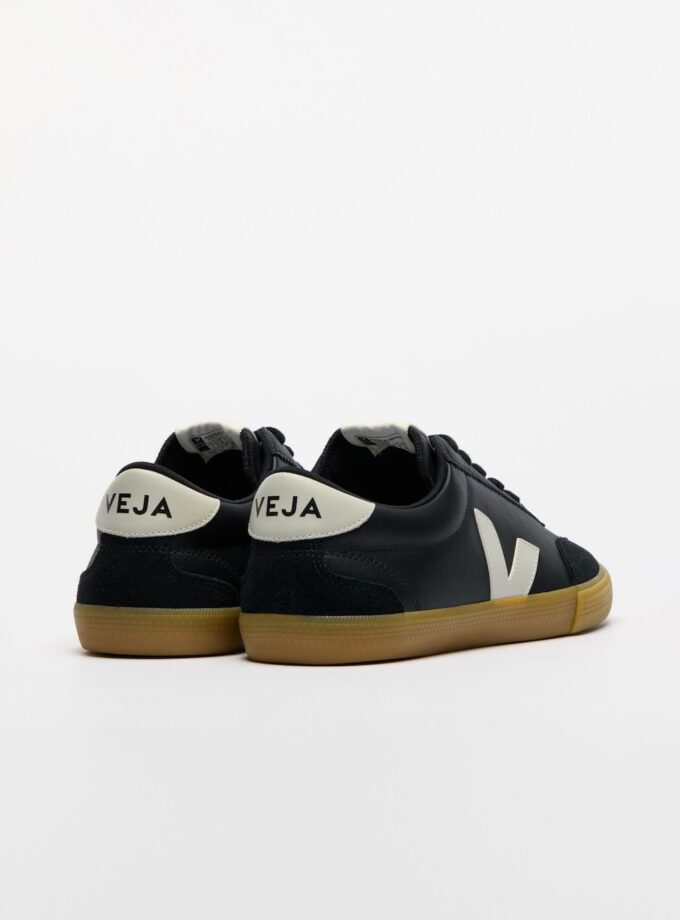 VOLLEY LEATHER BLACK PIERRE VEJA