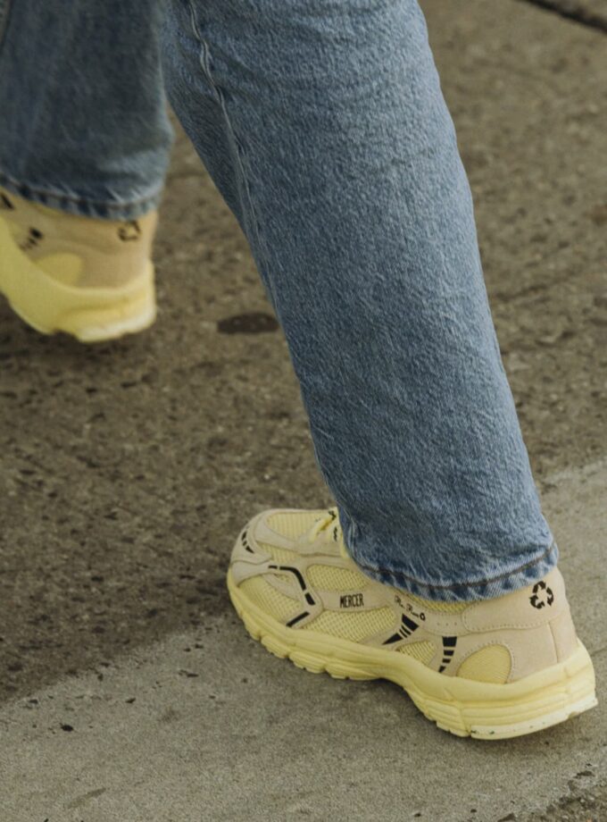 The Re-Run Monochrome MERCER