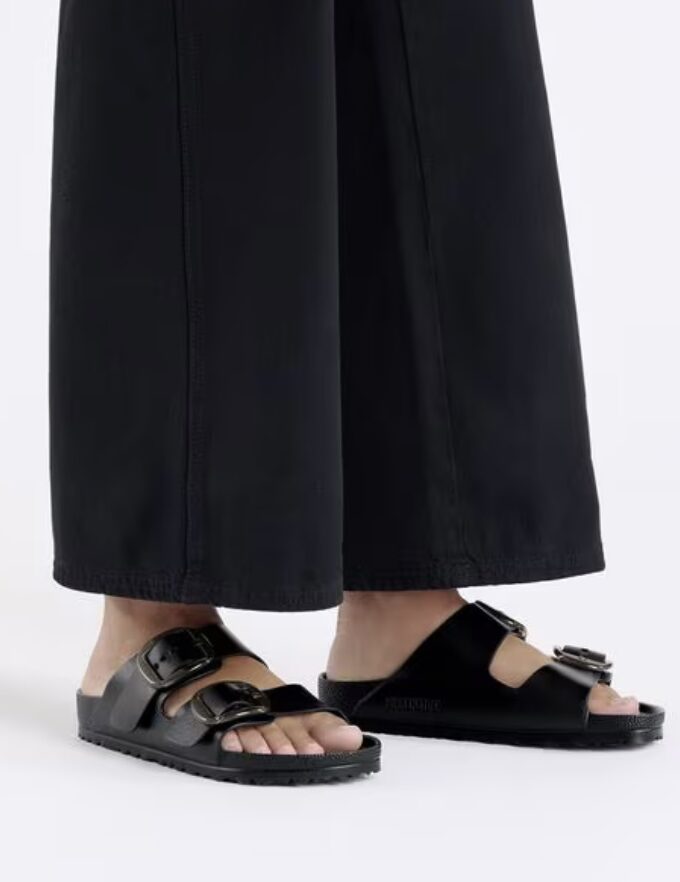 SANDALIA COLOR NEGRO birkenstock