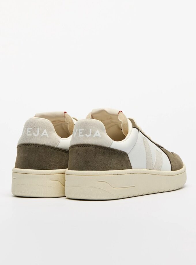 V-82 LEATHER WHITE NATURAL KAKI VEJA