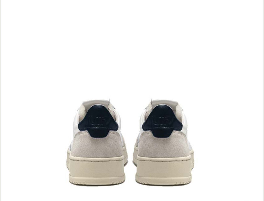 ZAPATILLAS MEDALIST LOW DE PIEL BLANCA Y AZUL Y ANTE BEIGE Autry - Imagen 3