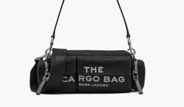 The Cargo
Canvas Shoulder Bag MARC JACOBS
