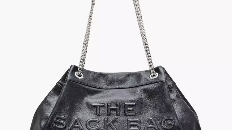 The Large
Chain Sack Bag MARC JACOBS